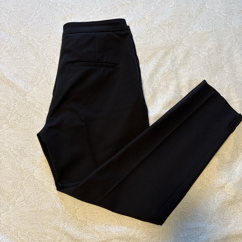 Women’s H&M Black Ankle Pants